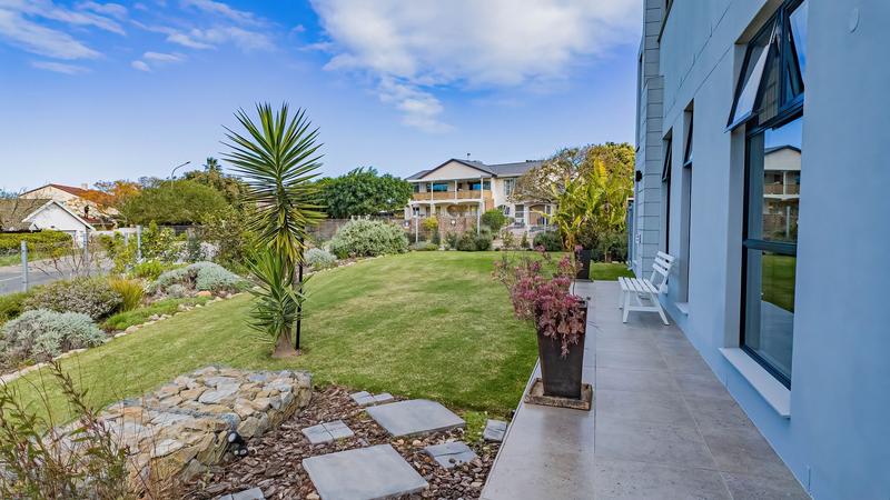 5 Bedroom Property for Sale in Plettenberg Bay Western Cape